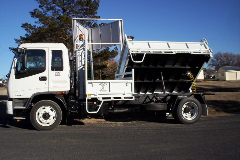 Truck-Tipper-2-768x512