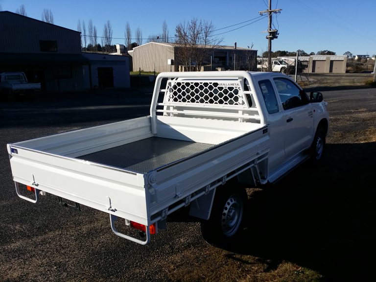 Truck-Tray-Back-2-1-768x576